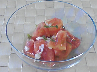 トマトの簡単サラダ