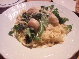 季節野菜とホタテのクリームパスタ 屋久島ヴィータキッチン 季節野菜とホタテのクリームパスタ 屋久島ヴィータキッチン