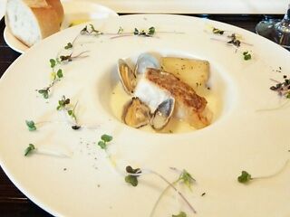 麓・なごみ亭 麓・なごみ亭