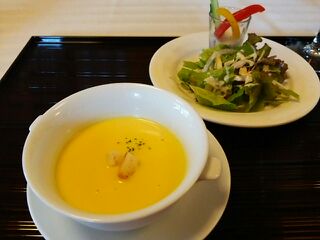 麓・なごみ亭 麓・なごみ亭