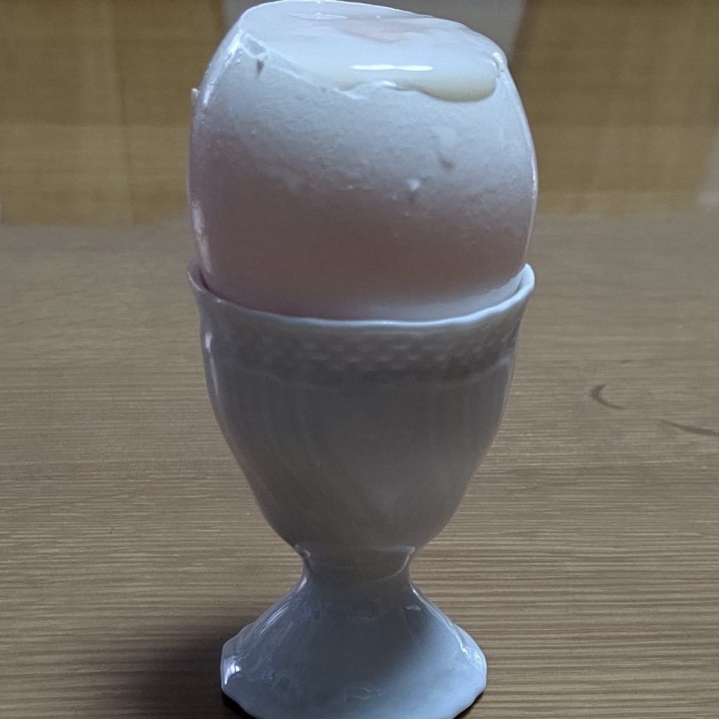 エッグスタンド