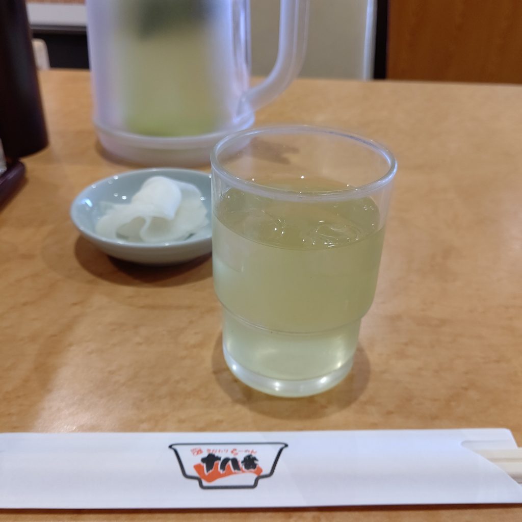 お茶の里　十八番ラーメン