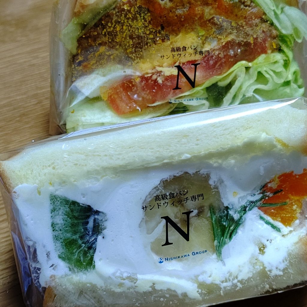 フルーツサンド