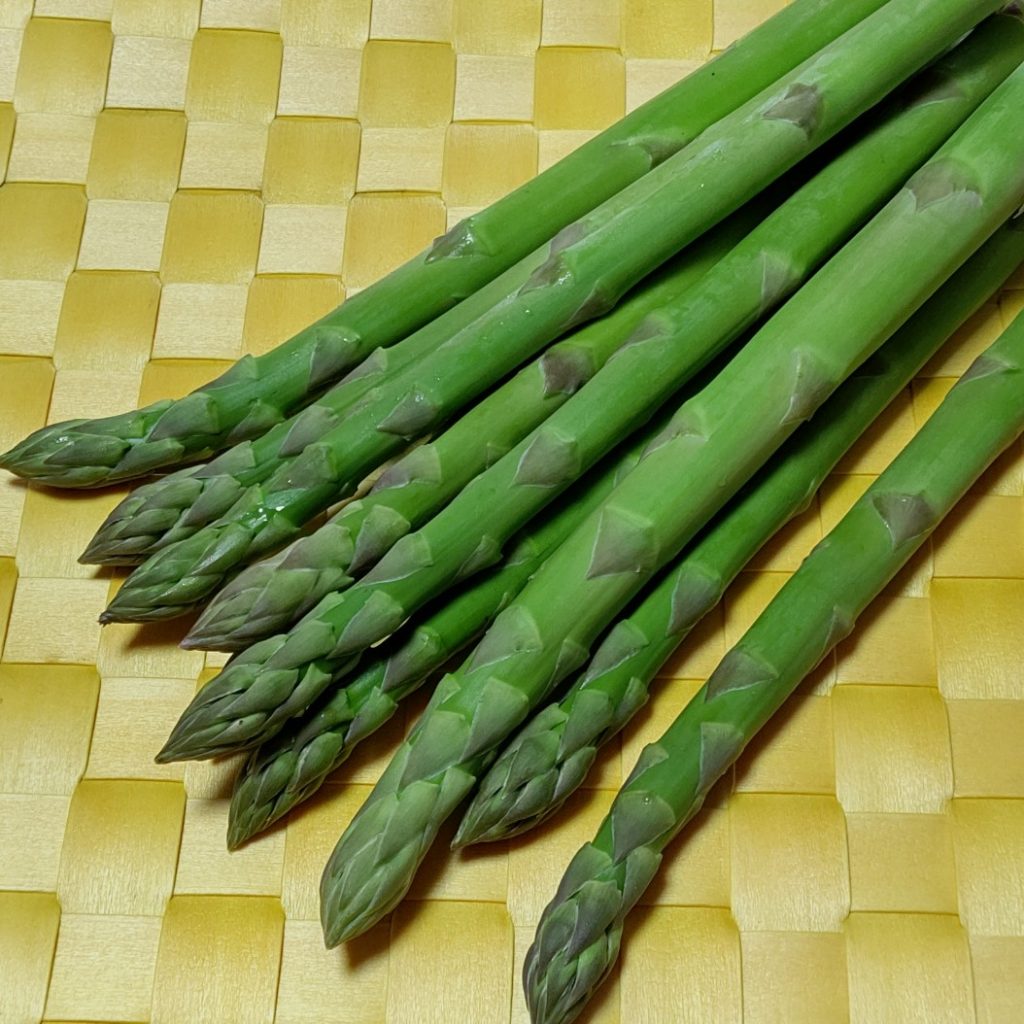 森下さんのプレミアムアスパラ