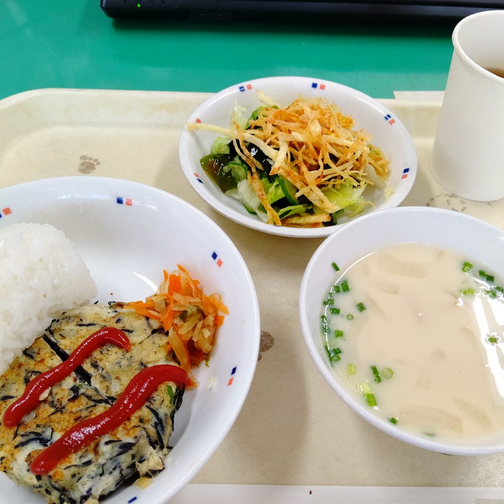 給食試食会と食育講話