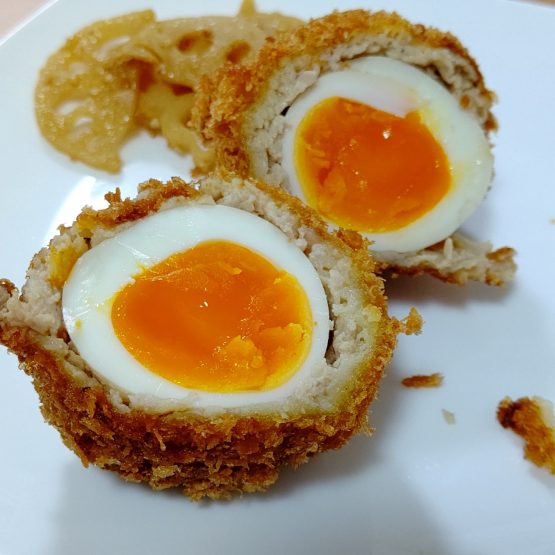 黒豚とろーりメンチカツ