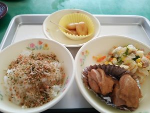 保育園の給食