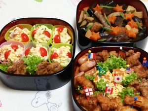 お重に詰めたお弁当